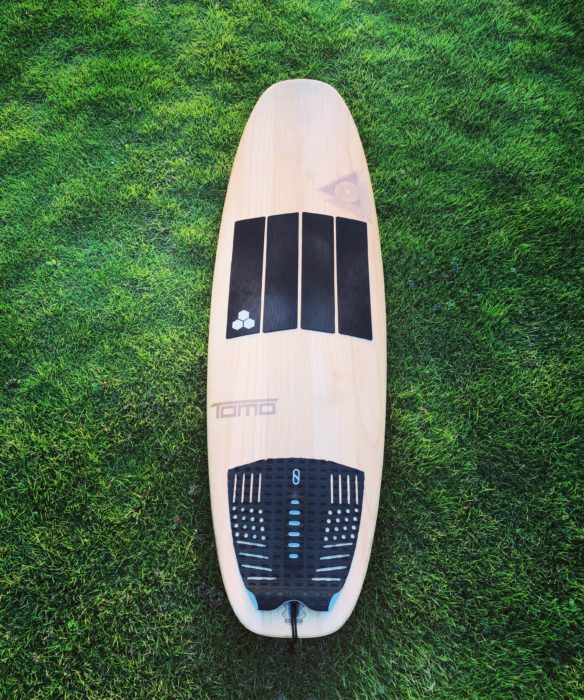 サーフボードにフロントデッキパッドを貼って8カ月 4のメリットと3のデメリット いちのみやルート73